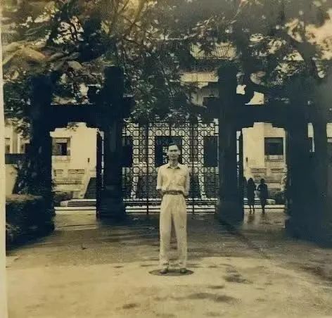 中央公园：老广州津津乐道的儿童乐园 || 荔人行