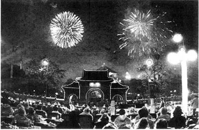 广州春节烟花汇演回归,解禁民间燃放指日可待? 广州春节烟花汇演回归,解禁民间燃放指日可待?