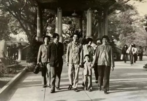 中央公园：老广州津津乐道的儿童乐园 || 荔人行