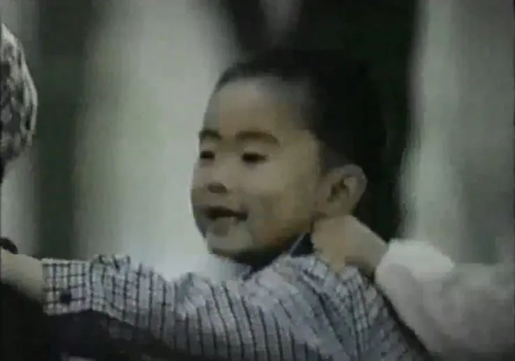 TVB深夜闪现灵异画面？远不如30年前这条闹鬼广告“猛”！