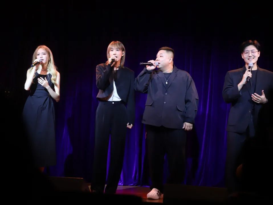 情系此地,才有“我地”,才会有人一直传唱“我地”自己的歌 情系此地,才有“我地”,才会有人一直传唱“我地”自己的歌