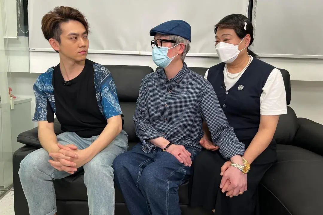 这段忘年恋,凭一己之力把省港观众拉回电视机前…… 这段忘年恋,凭一己之力把省港观众拉回电视机前……