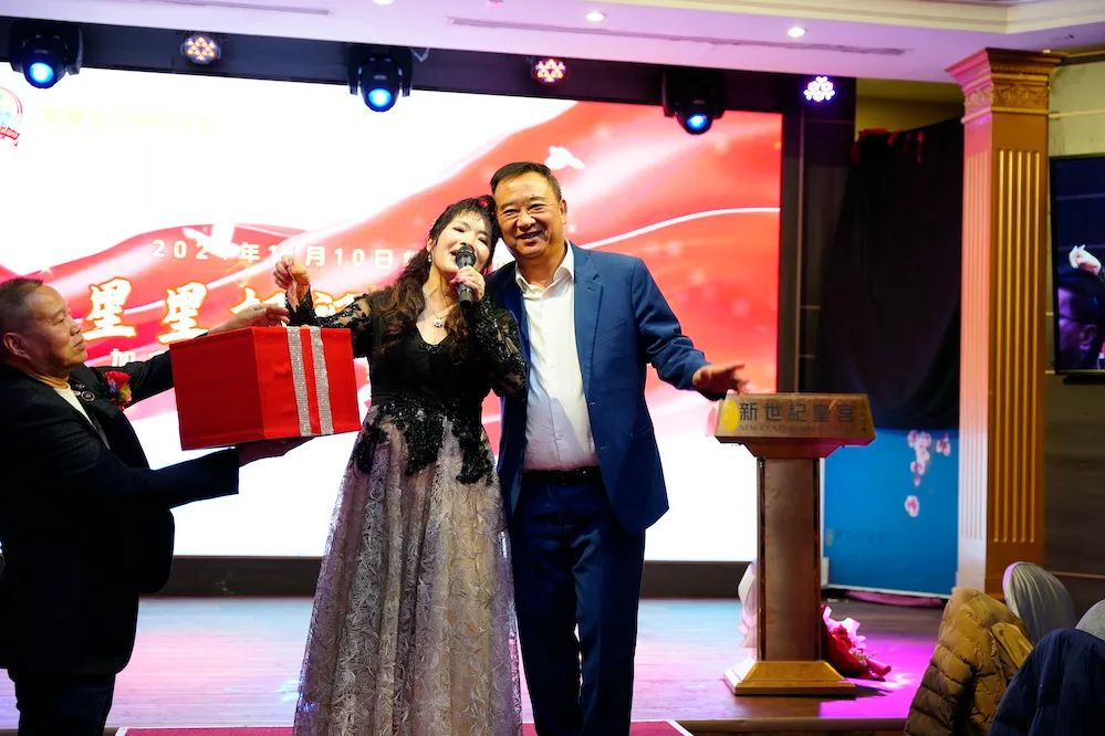 星星相识：加拿大广州同学会庆祝成立六周年