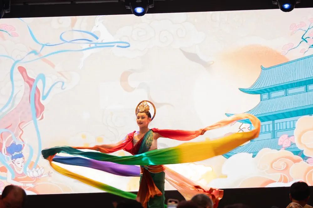 星星相识：加拿大广州同学会庆祝成立六周年