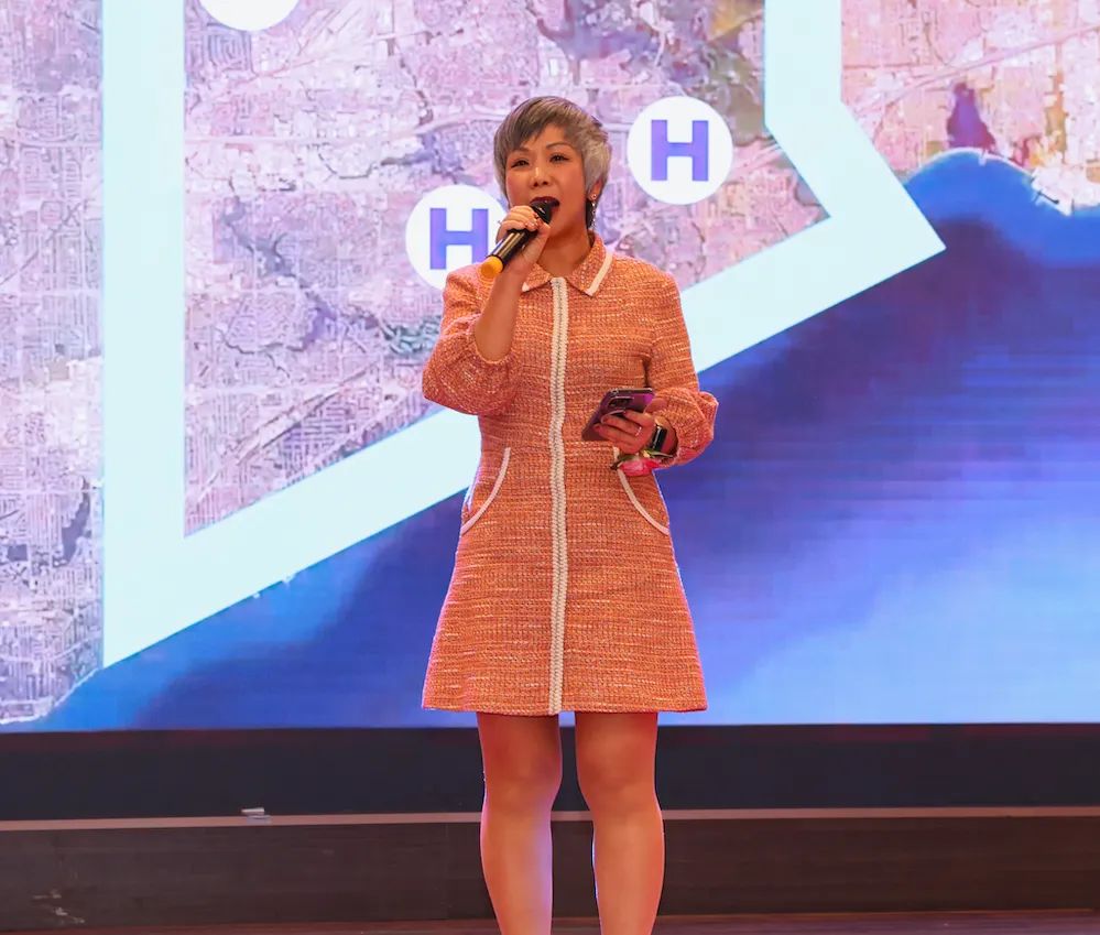 恒泰集团总裁Sandy Zheng小姐也是SHN基金会董事