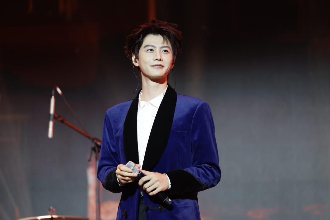 _VAN2311-opq4241970096