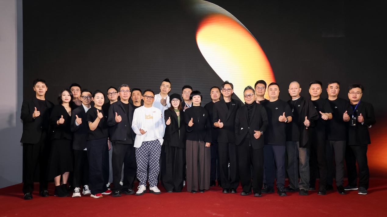 光越宇宙，欧普照明携高端设计品牌OLL闪耀广州设计周