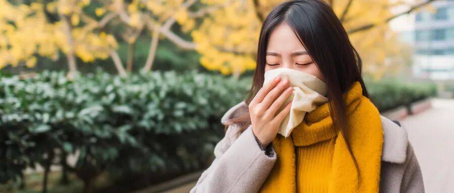 秋冬换季寒潮来袭，龙角散为咽喉健康筑起“防护墙”