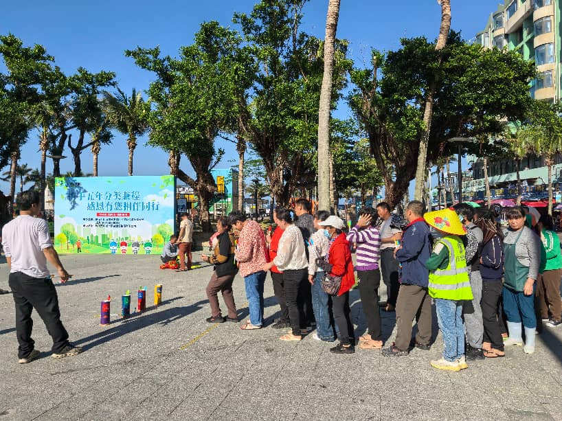 携手五年分类兼程,感恩有您相伴同行——担杆镇开展垃圾分类趣味活动