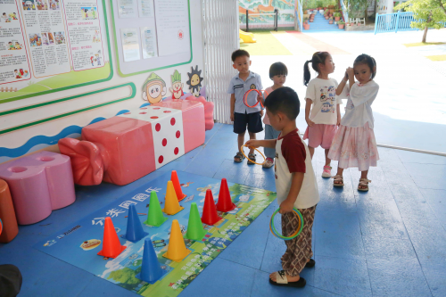 担杆镇外伶仃岛“分类校园行·绿色我先行”垃圾分类主题活动