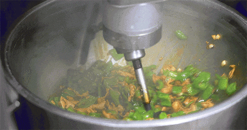 智慧食堂+实训基地双赋能！智能科技守护舌尖安全，产教协同培育未来餐饮人