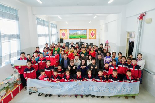 数字科技赋能，穿越火线手游走进草原深处播撒乡村美育新火种