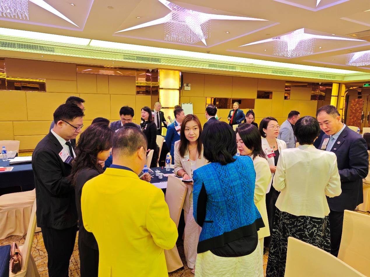 中国企业如何在高质量发展中稳健前行?