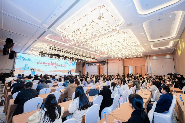 从基因治疗、AI诊断到手术机器人，视网膜疾病诊疗迎来技术革新