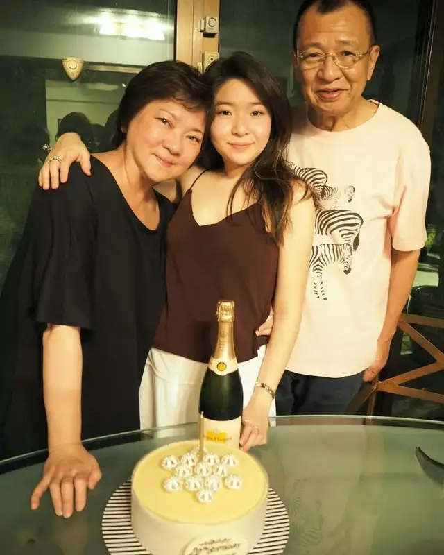 香港资深演员许绍雄因癌离世，终年76岁