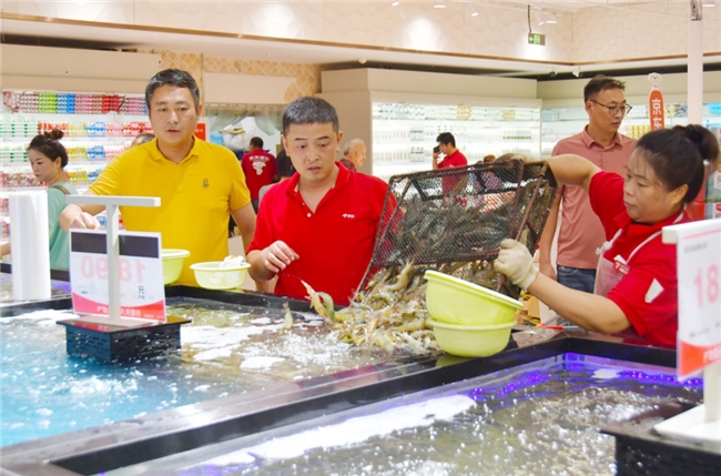 首日开业凌晨0点30分自然闭店，京东折扣超市宿迁四店客流超30万