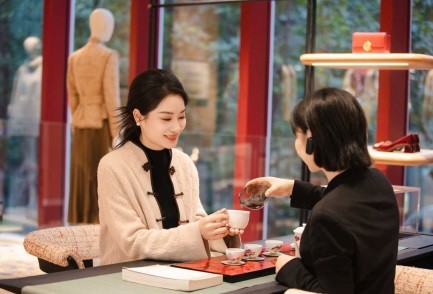 37载创美之旅,EP雅莹奏响“城市颂歌”