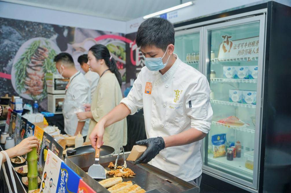 “食之有道——来自芬兰的欧洲可持续乳制品和猪肉”亮相2025广州精品美食周