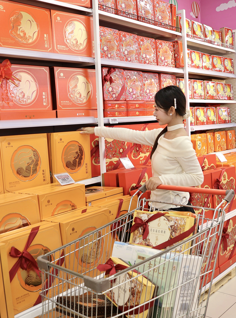 广东广西华润万家双节惠民活动启幕：多重福利点亮假期消费​