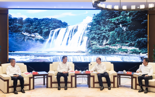 广州市党政代表团到安顺市开展东西部协作考察并会见交流