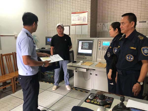 中山南朗消防深入辖区住宅小区开展消防指导服务