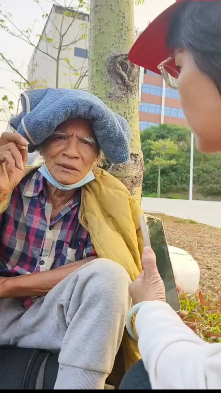 越南归侨街头流浪28年,抖音寻人精准推送为其找到家人