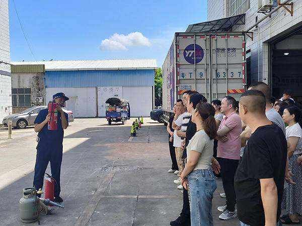 中山南朗开展劳动密集型企业消防安全专题培训，筑牢企业安全防线