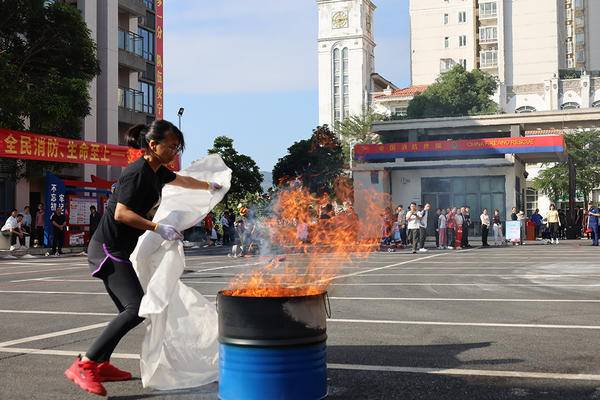 中山翠亨新区（南朗街道）开展第九届消防技能比武竞赛