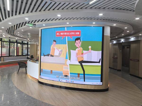 中山翠亨新区（南朗街道）开展亮屏公益行动，助力“119”宣传月持续升温