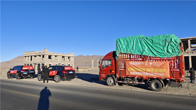 首倡消费平权,零食有鸣批发超市3000家门店数领跑硬折扣零售赛道