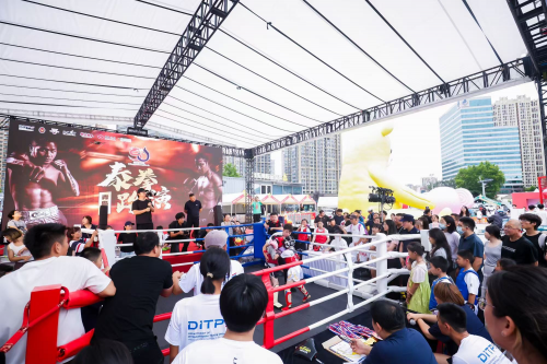 泰拳路演青岛顺利收官,天丝集团红牛品牌赋能中泰建交50周年