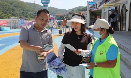 东澳岛垃圾分类活动圆满落幕，趣味互动助力“百千万工程”生态建设