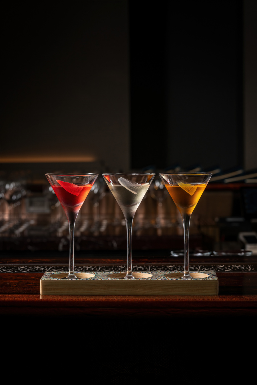 在曼谷丽思卡尔顿酒店 CALEŌ 邂逅鸡尾酒的浪漫艺术