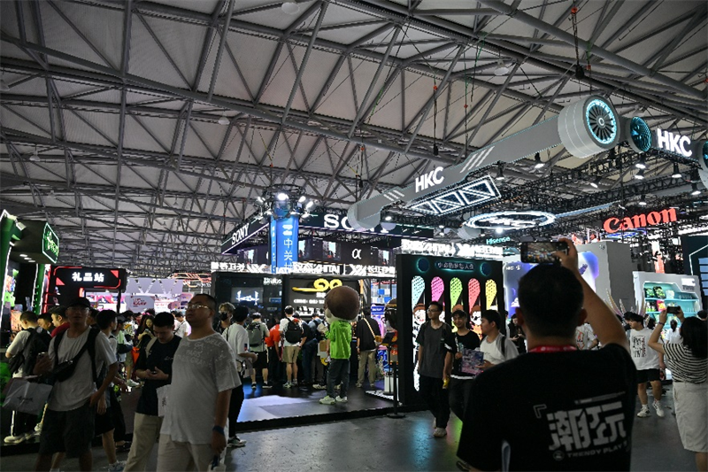 媒体2025 ChinaJoy探馆：金山世游携手《鹅鸭杀》登录