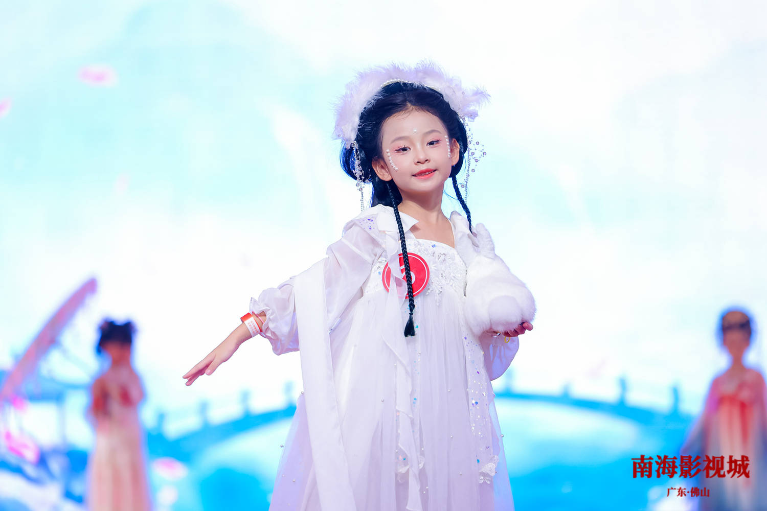 冠军诞生！南海影视城国风少儿形象大使选拔赛荣耀收官