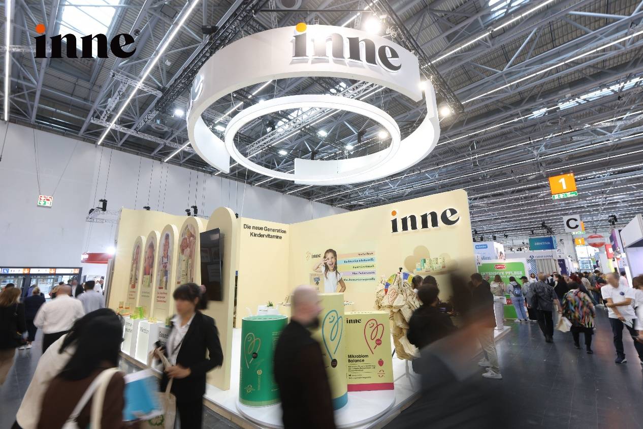 inne再度受邀亮相德国药房晚会,为“最友好儿童药房”颁奖,彰显专业影响力