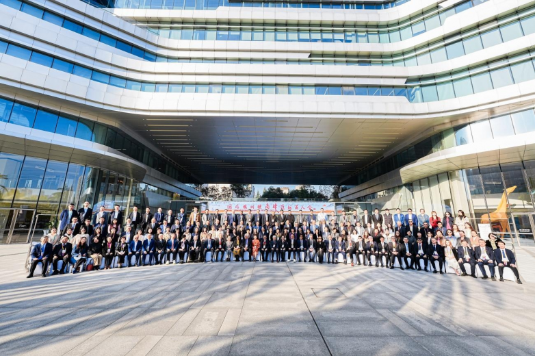 从基因治疗、AI诊断到手术机器人,视网膜疾病诊疗迎来技术革新