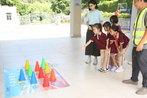 万山镇大万山岛举办分类校园行，绿色我先行主题活动