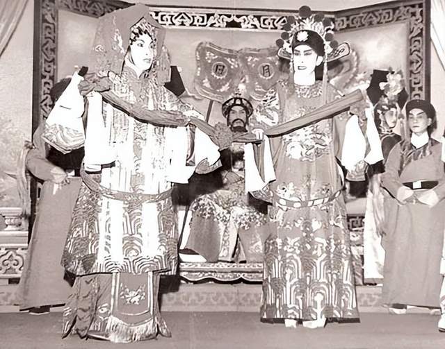 《帝女花》为何由粤剧经典变成抖音神曲？