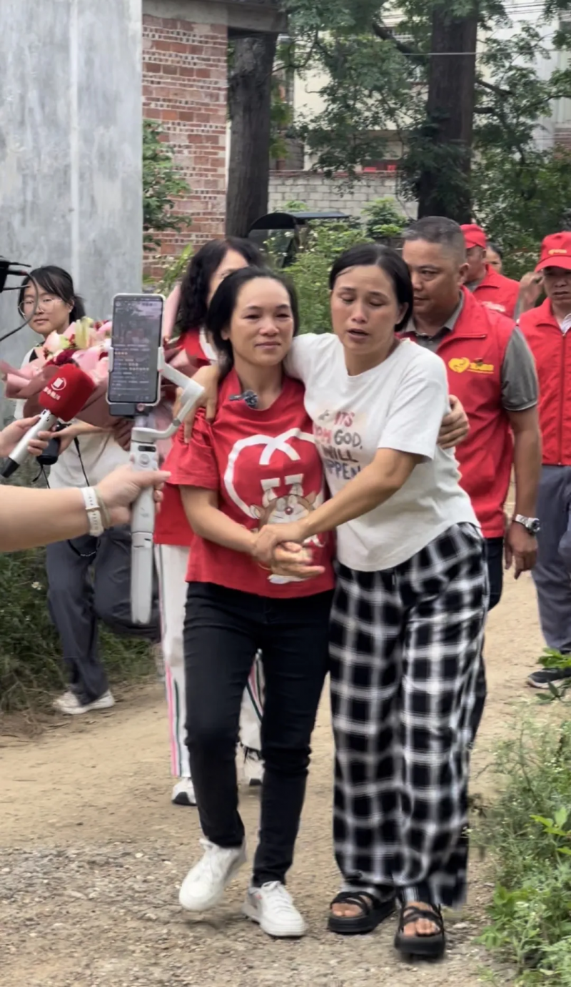 从深圳走失到广西团圆,抖音寻人助走失30余年女子回家