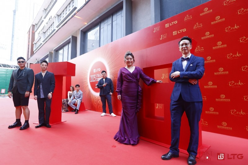 2025年JT<G公益时尚SHOW圆满落幕,本土时尚新阵地初露锋芒 2025年JT<G公益时尚SHOW圆满落幕,本土时尚新阵地初露锋芒