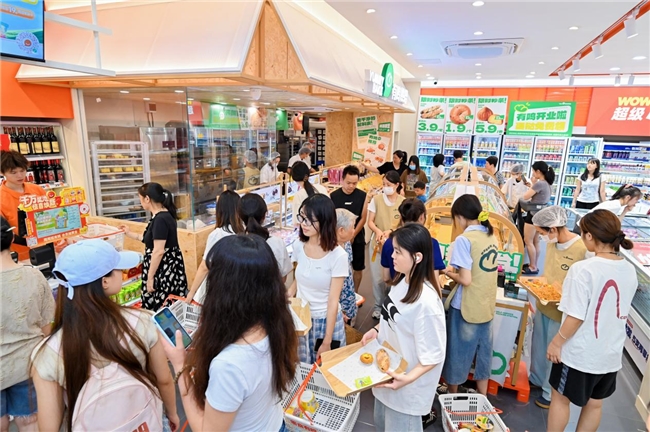 首倡消费平权,零食有鸣批发超市3000家门店数领跑硬折扣零售赛道