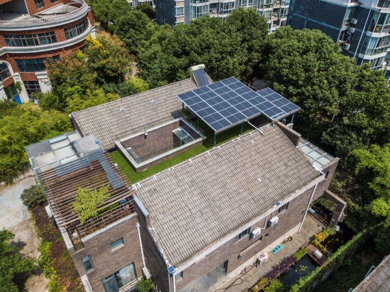 技术赋能美学:阳光新能源iGarden七彩阳光房重新定义屋顶价值