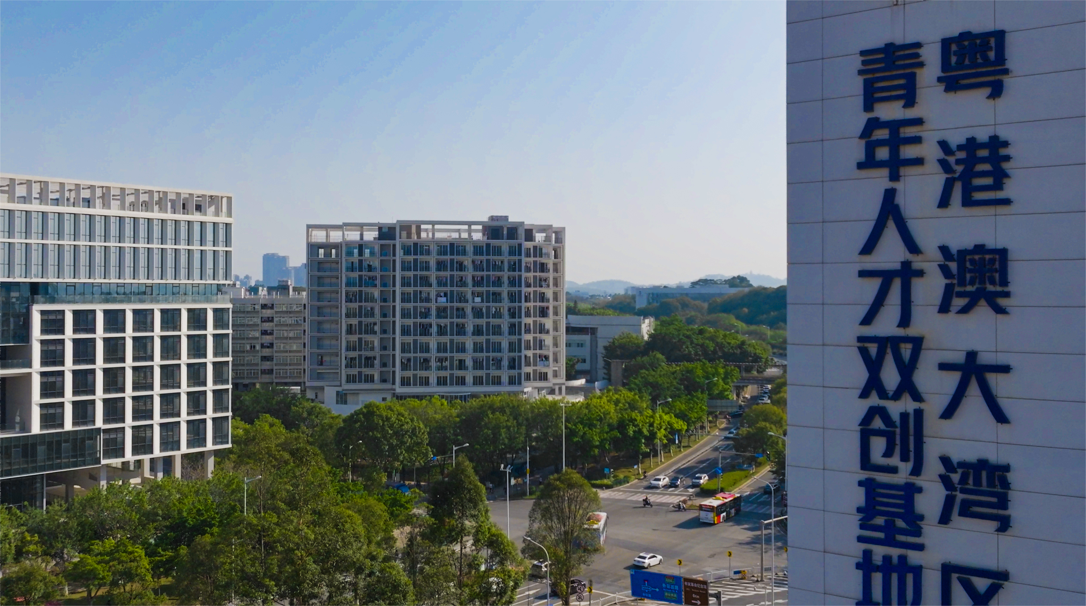 1756114395761884.png 稿件04图2.png