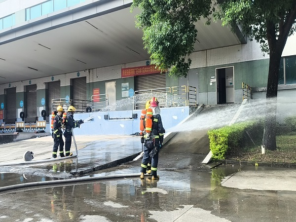 中山南朗消防深入辖区重点单位开展防消联勤及实战演练工作