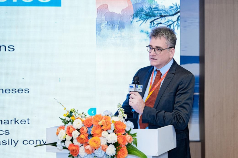 从基因治疗、AI诊断到手术机器人,视网膜疾病诊疗迎来技术革新